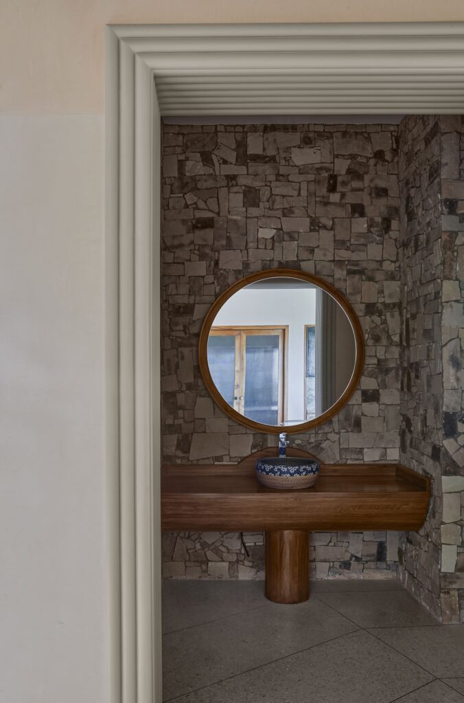 悬崖上的房子丨FADD Studio-24