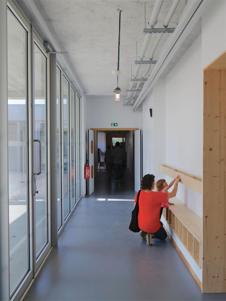 树立标杆的中小学乡村学校设计丨法国图卢兹丨戈者设计-9