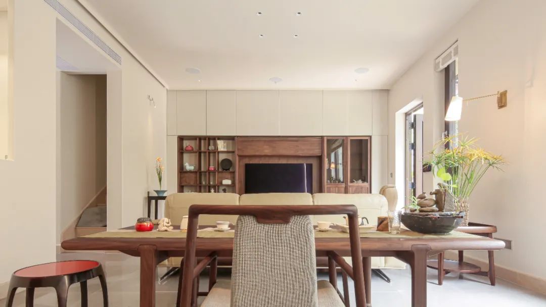 重庆江山樾温润共生空间，优雅亲和住宅设计-18