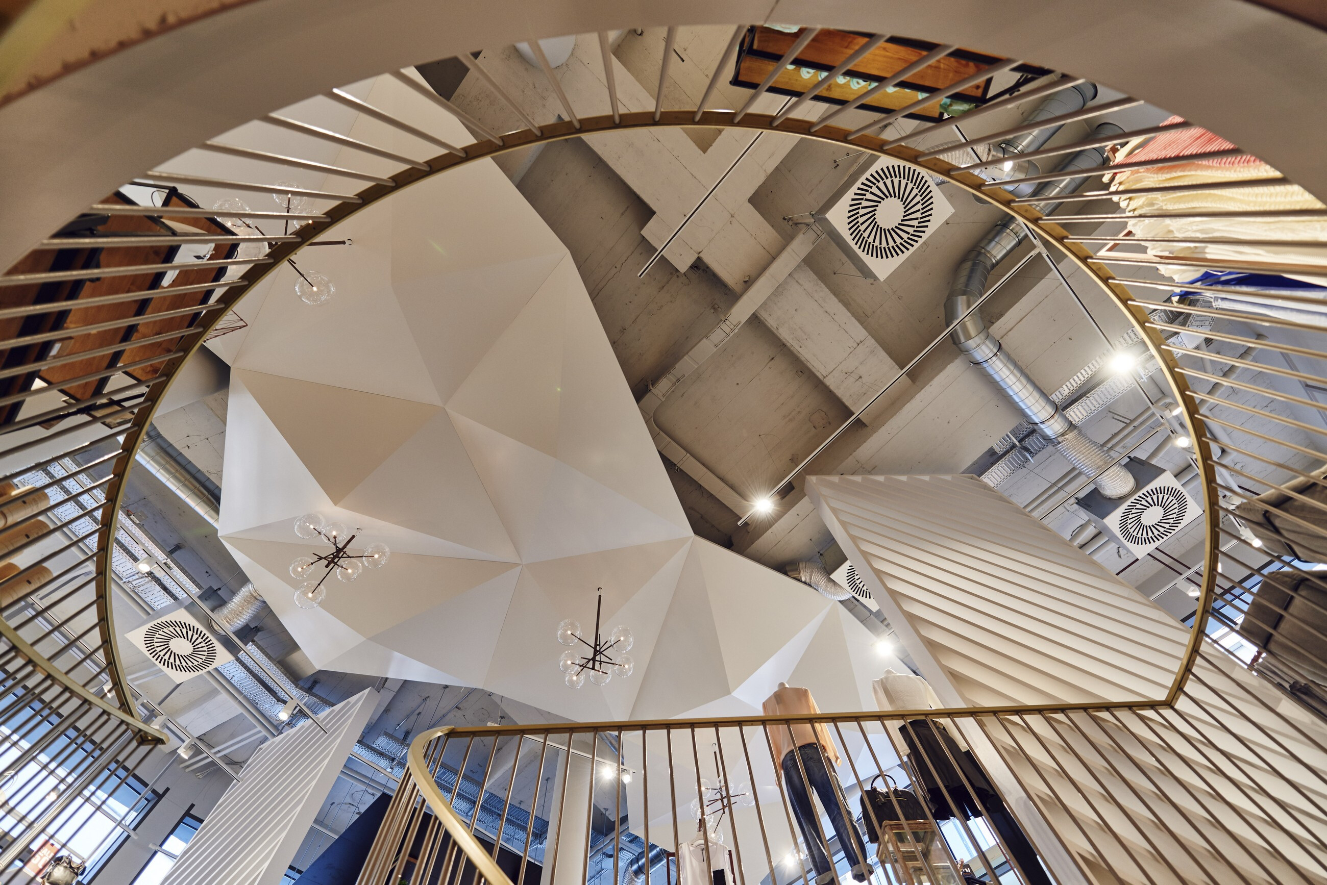 苏黎世粉色时尚殿堂“The Gallery”-14