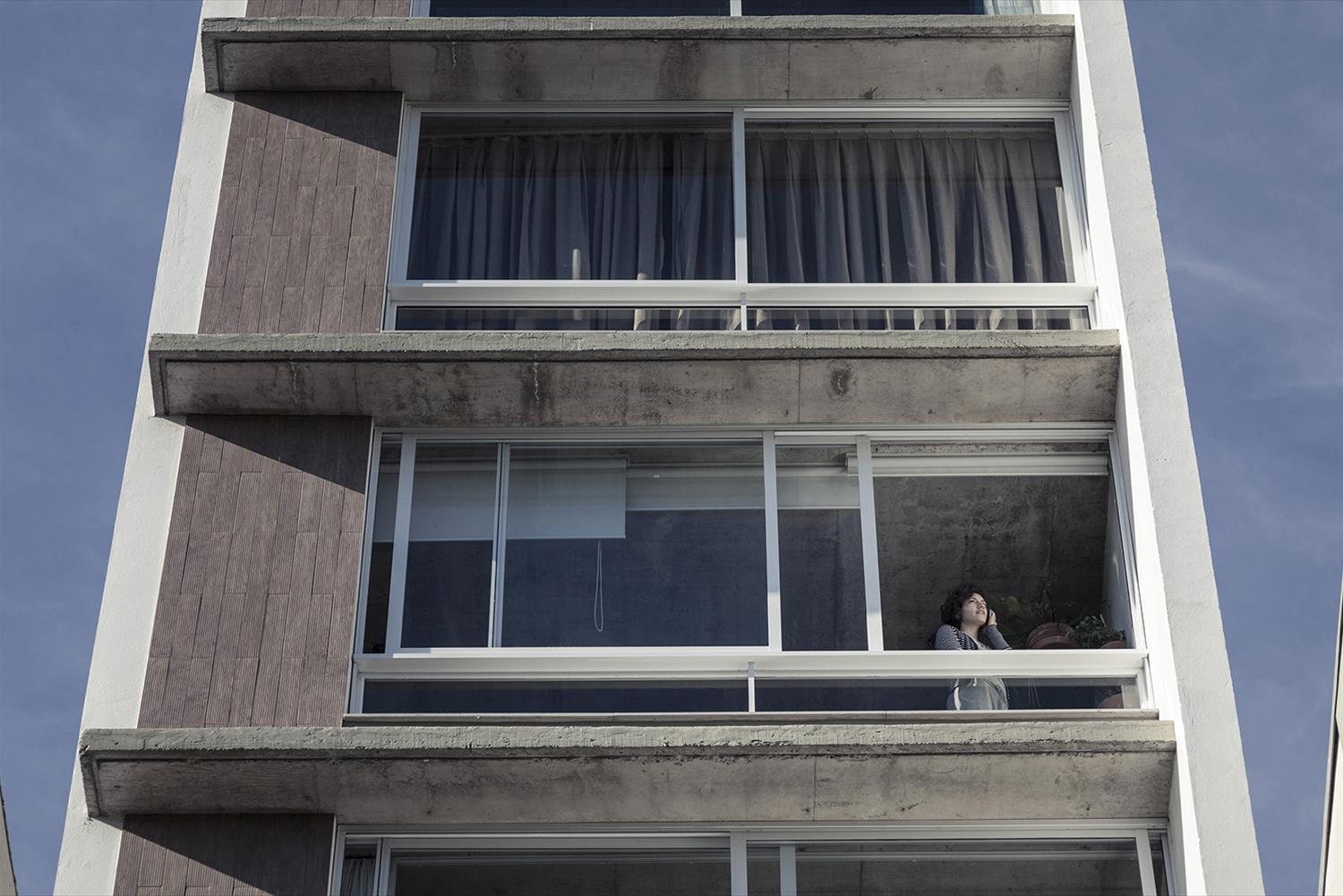 巴西半岛建筑 · 混合用途与经济高效的设计-3