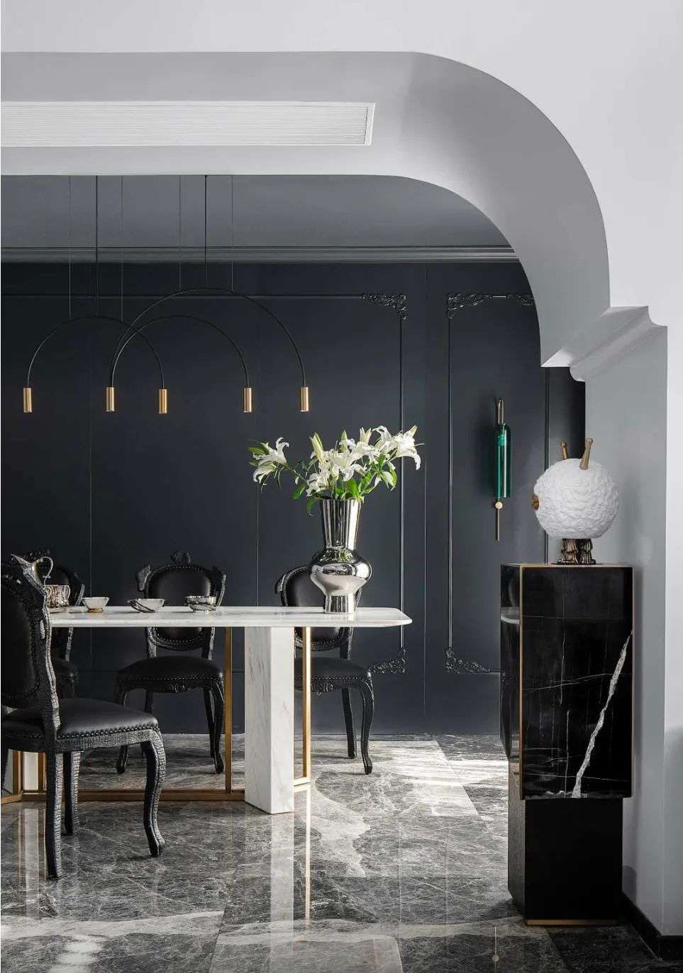 极致黑韵,红杉·陈醉打造西安 360㎡顶跃艺术宅-41