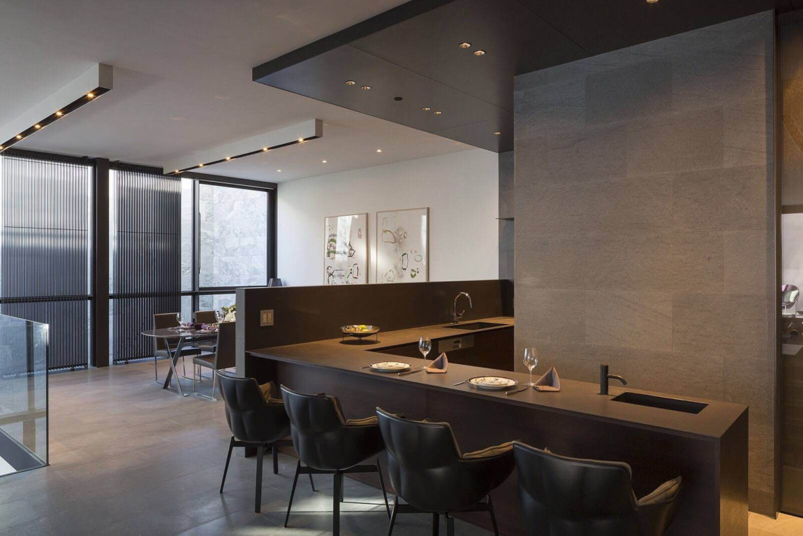 日本 Baqueratta 现代家居设计，开放式玻璃墙打造明亮空间-25