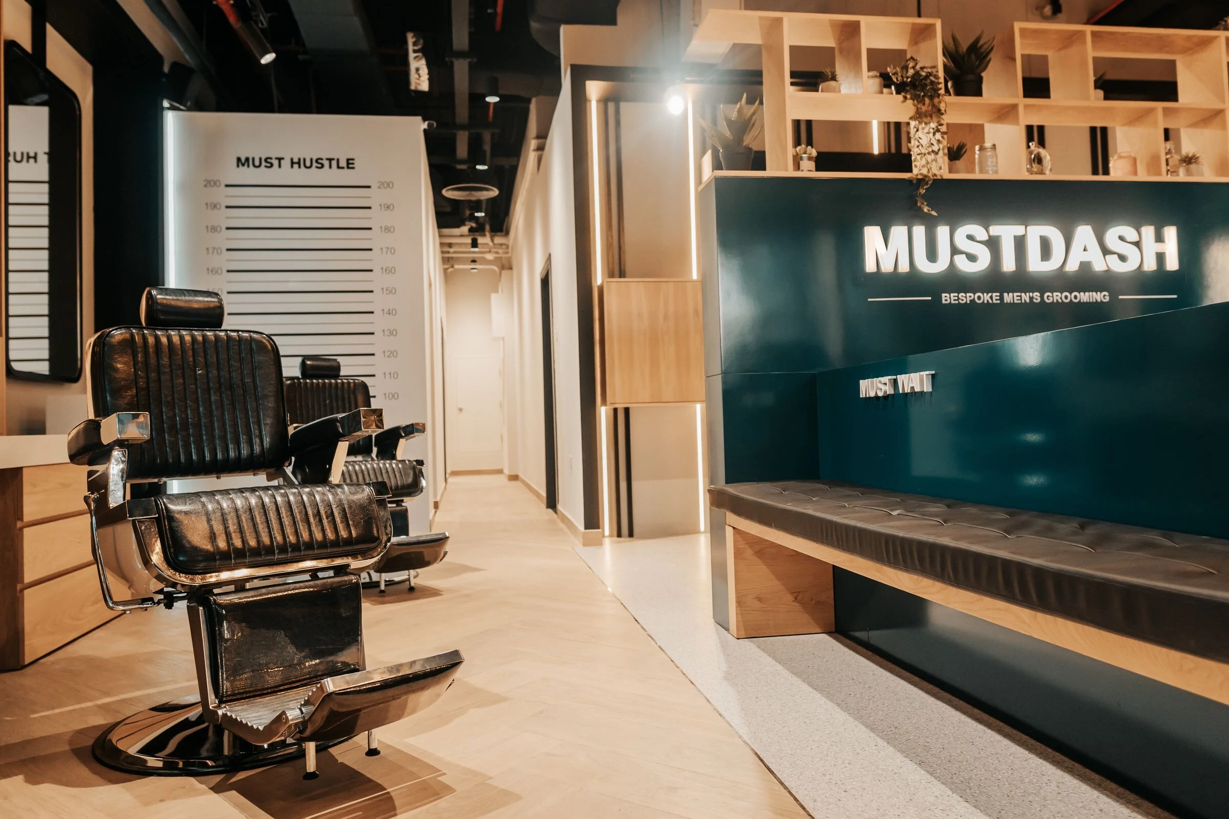 MustDash 理发店丨阿联酋迪拜丨The Trouvaille Studio-18