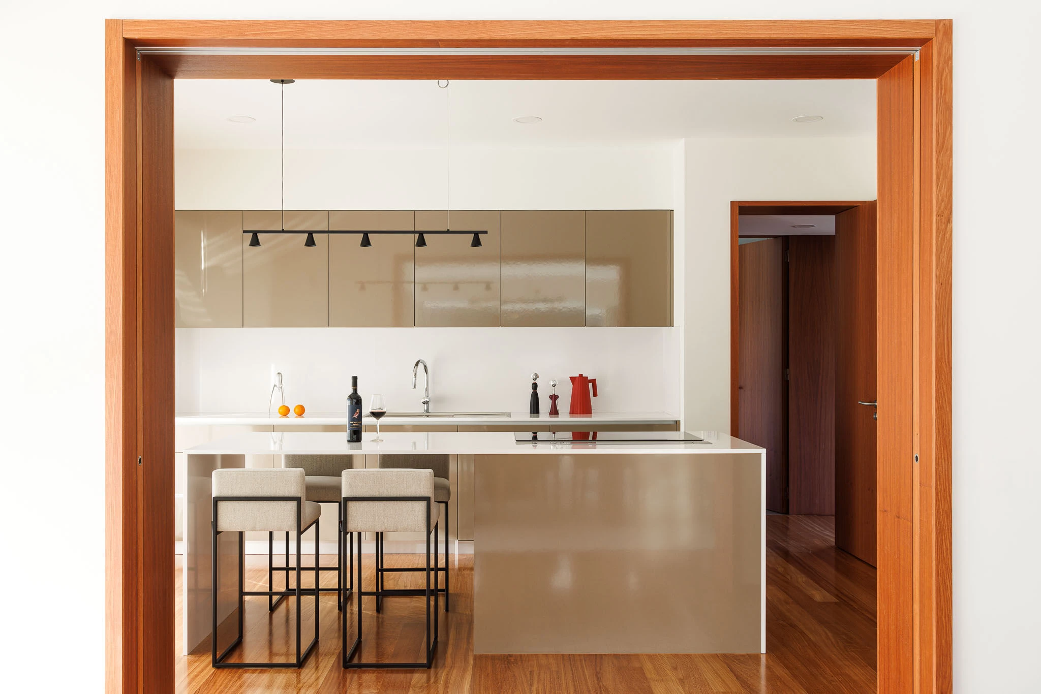 极简长形私宅设计丨葡萄牙-20