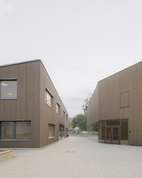 Karl Schubert School 多功能厅和教学楼丨德国莱比锡丨Kersten Kopp Architekten