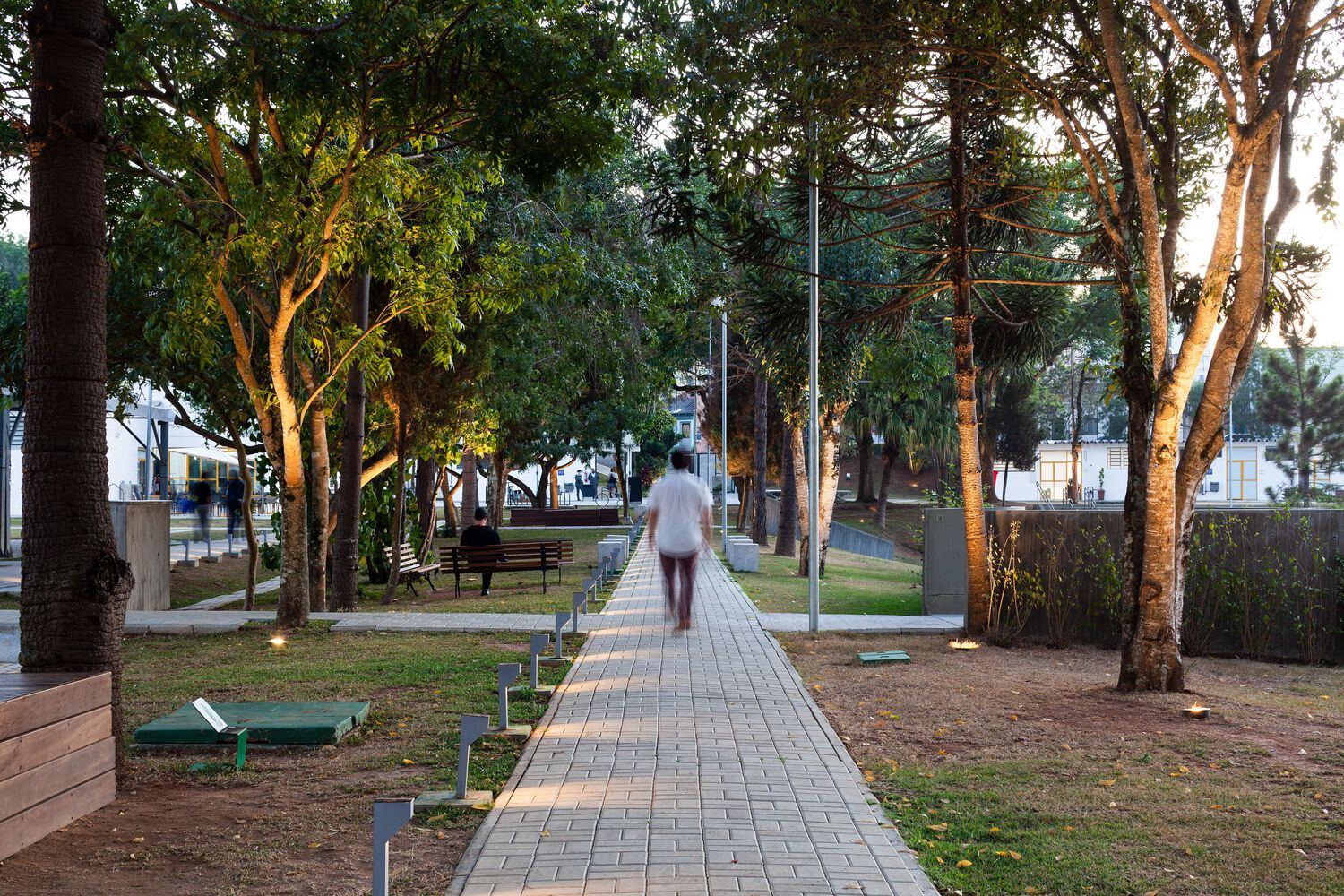 巴西 Sesc Mogi das Cruzes 临时单元丨AP Arquitetos-43