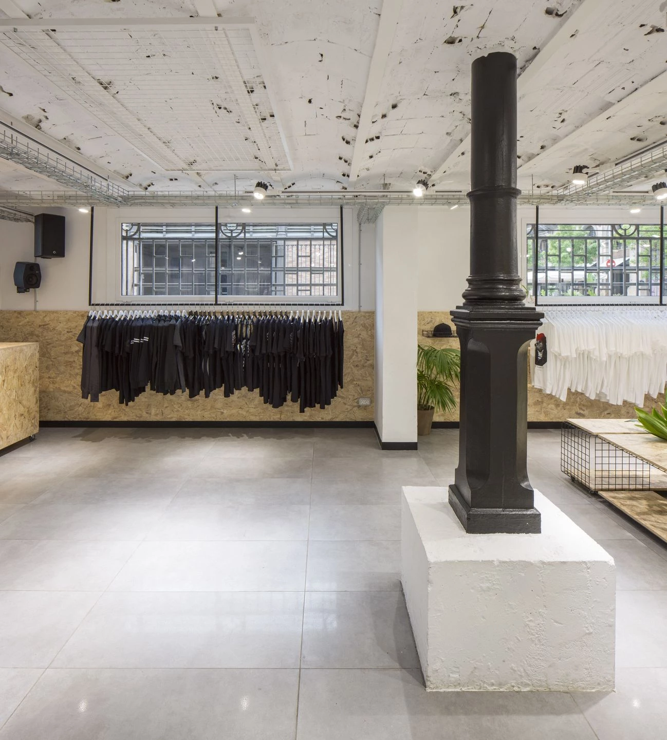 舞动 Suara | 世界知名舞曲品牌的时尚店铺设计-32