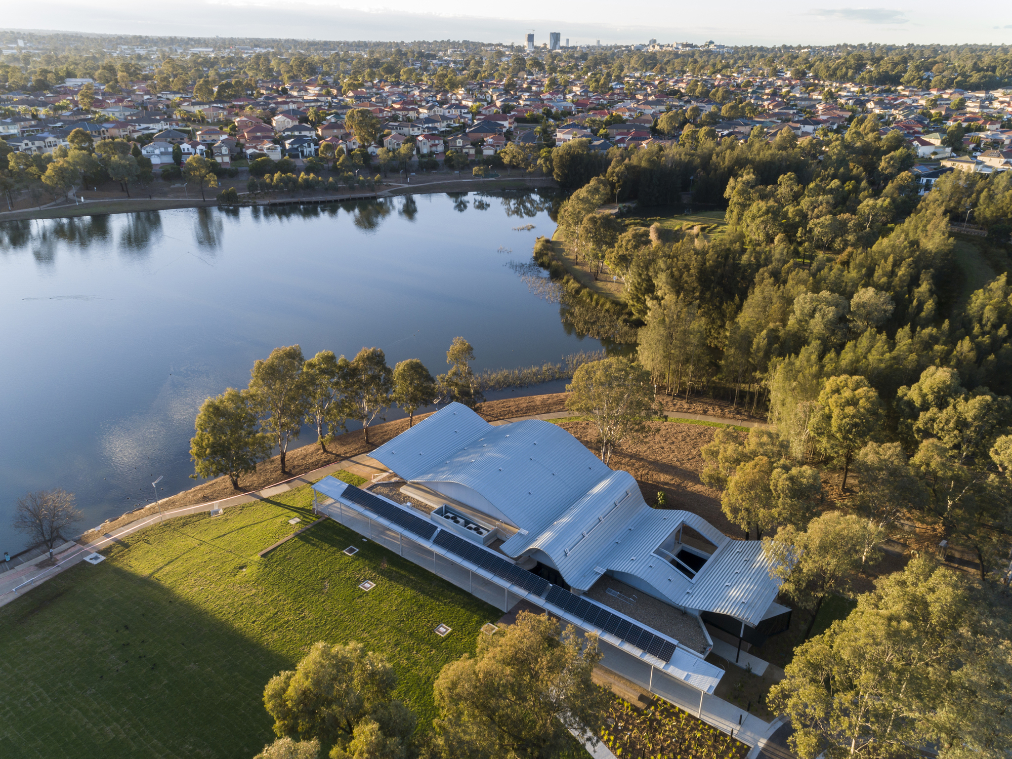 Woodcroft Neighbourhood Centre  / Carter Williamson Architects-51