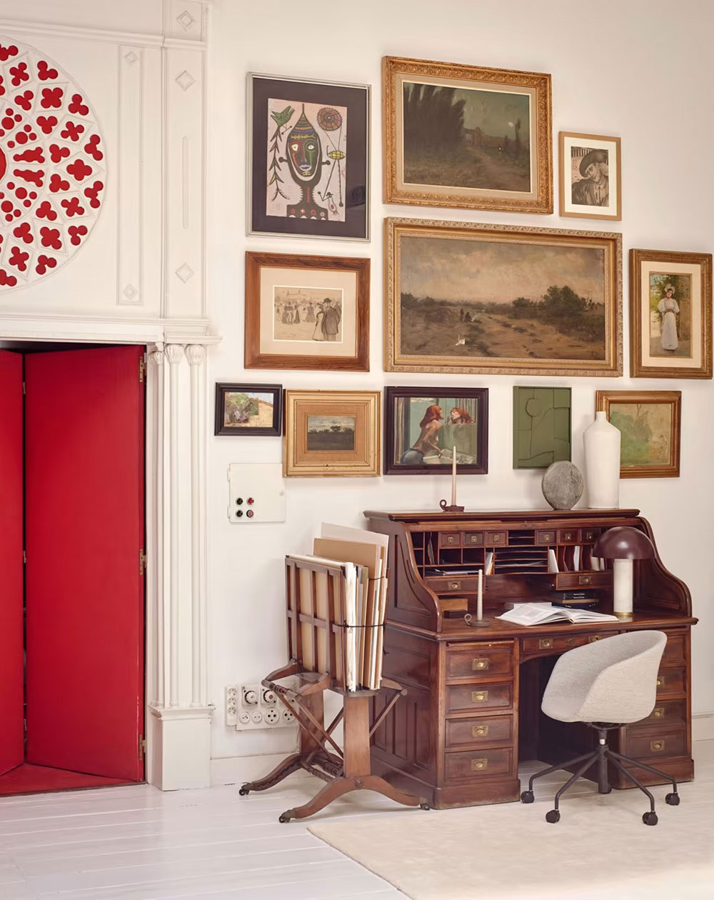 巴塞罗那历史建筑中的时尚秋季家居系列-7