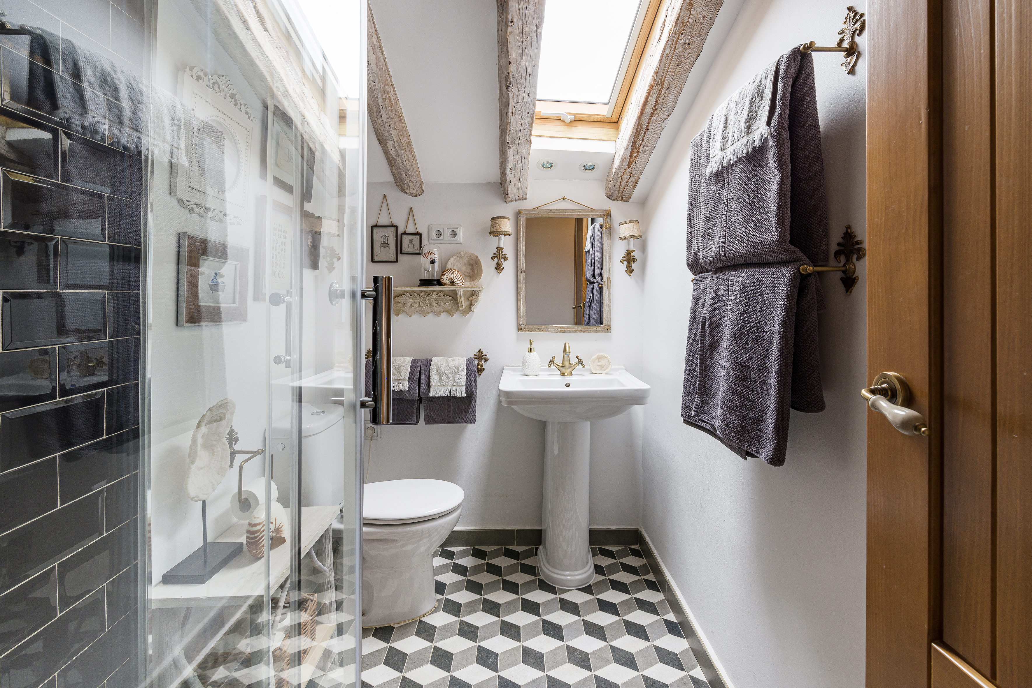 Atico Abuhardillado en el Centro de Madrid-27