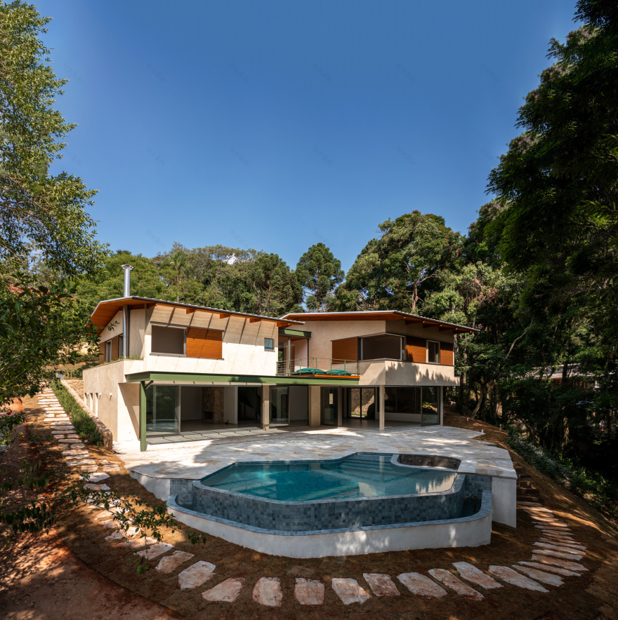 带有一块岩石的房子丨巴西丨Rocco Arquitetos-9