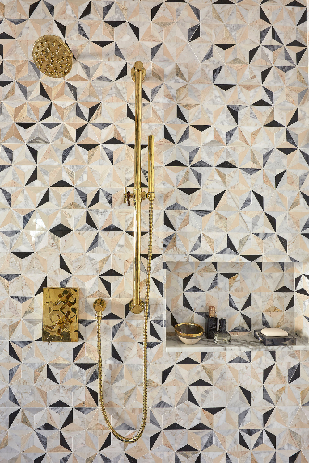 前 F1 赛车冠军贝莱尔的折衷美式家居设计-28