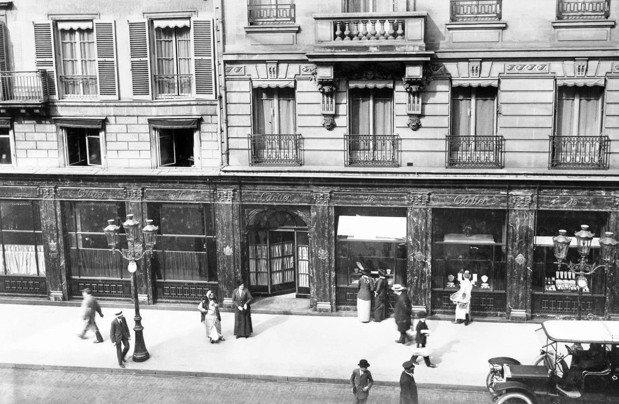 巴黎卡地亚旗舰店设计丨法国巴黎-25