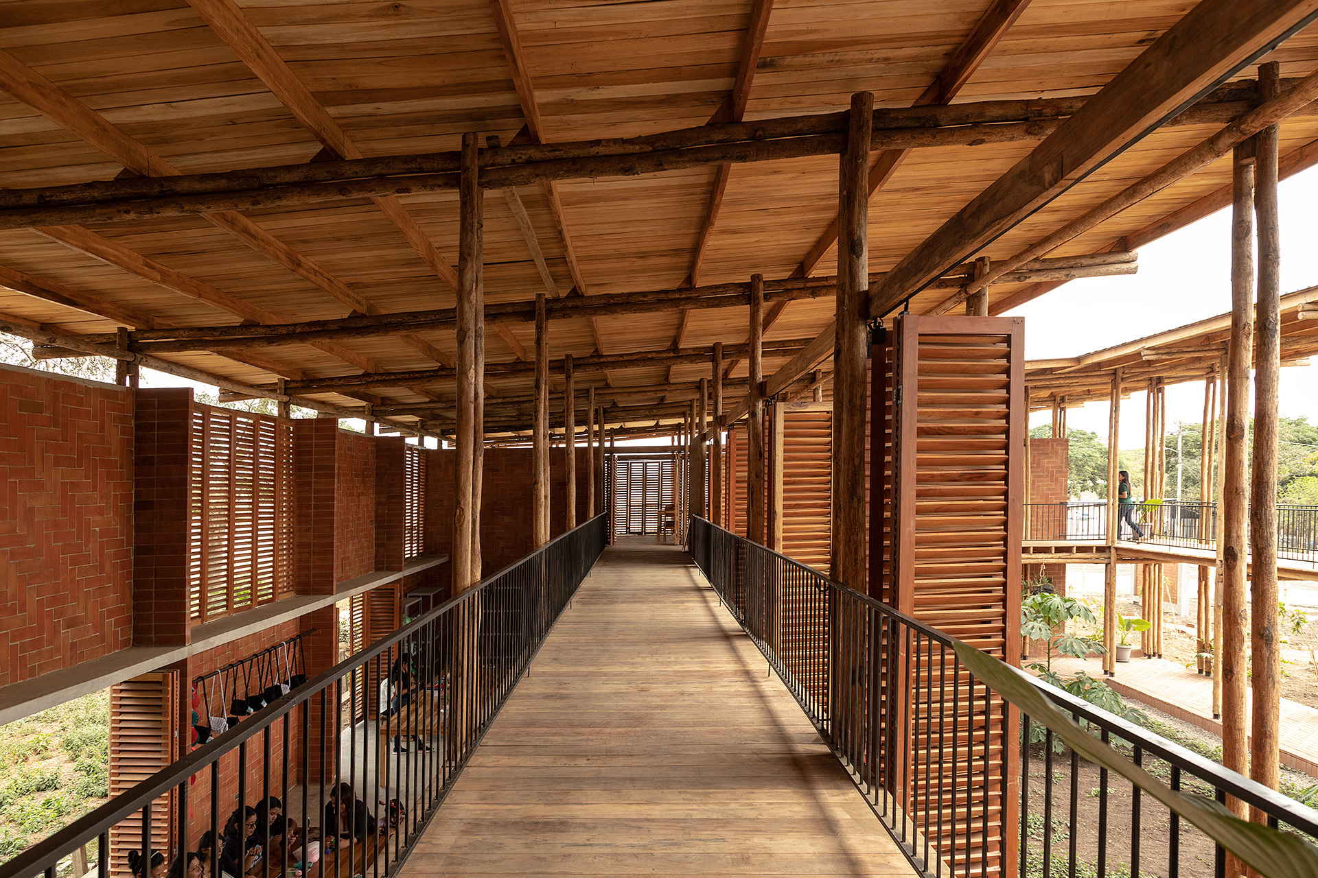 Community Productive Development Center Las Tejedoras / Natura Futura Arquitectura + Juan Carlos Bamba-44