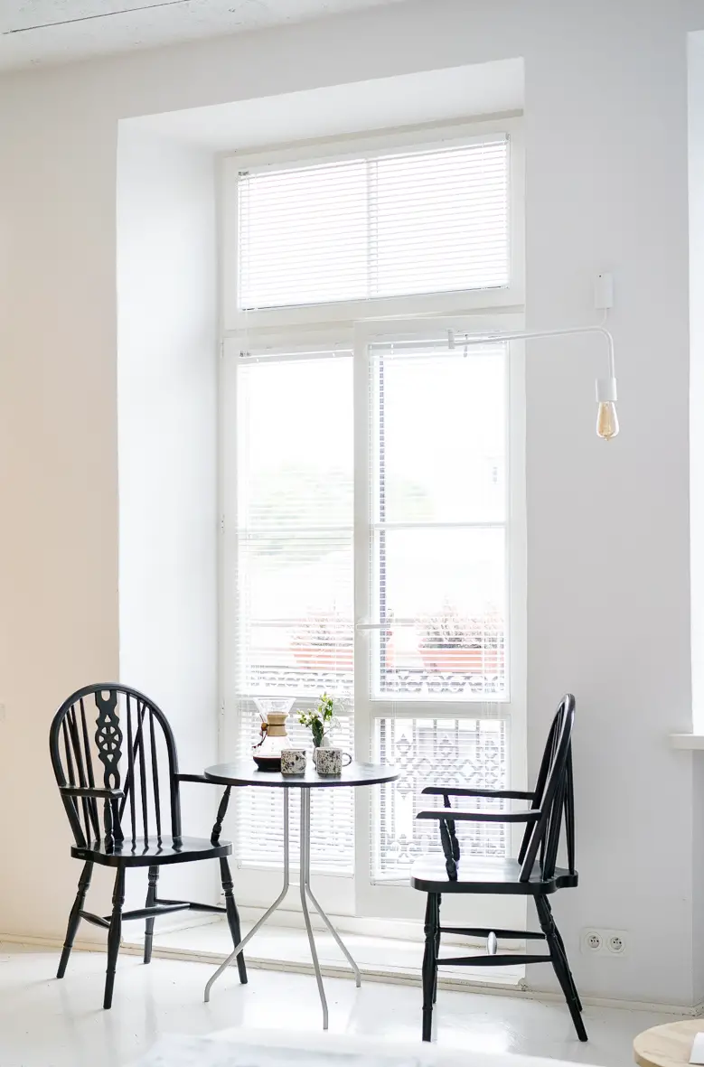 波兰 Lublin 的巧妙设计公寓 | 木质立方体融合多功能空间-6