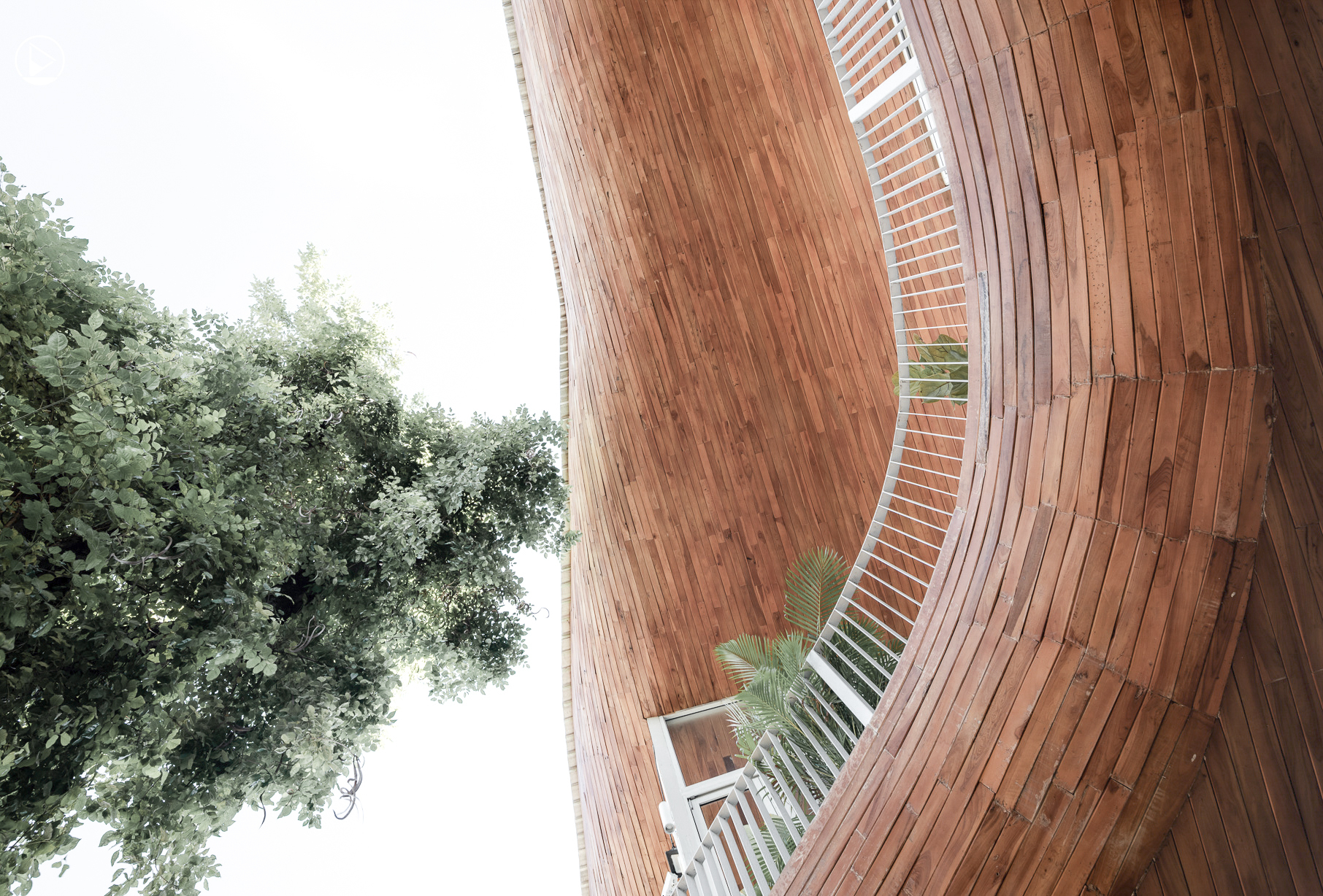 The Hay Equestrian Center and Eatery / Architectkidd-16