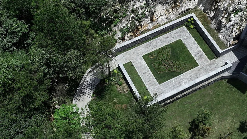 贵阳绿城·春风燕语温泉康养小镇丨中国贵州丨metrostudio 迈丘设计-41