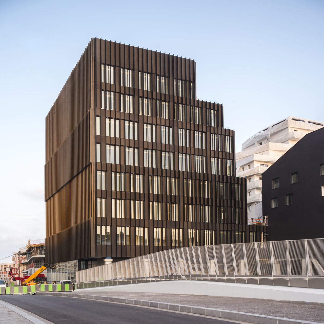 巴黎北区新生态区办公大楼设计-13