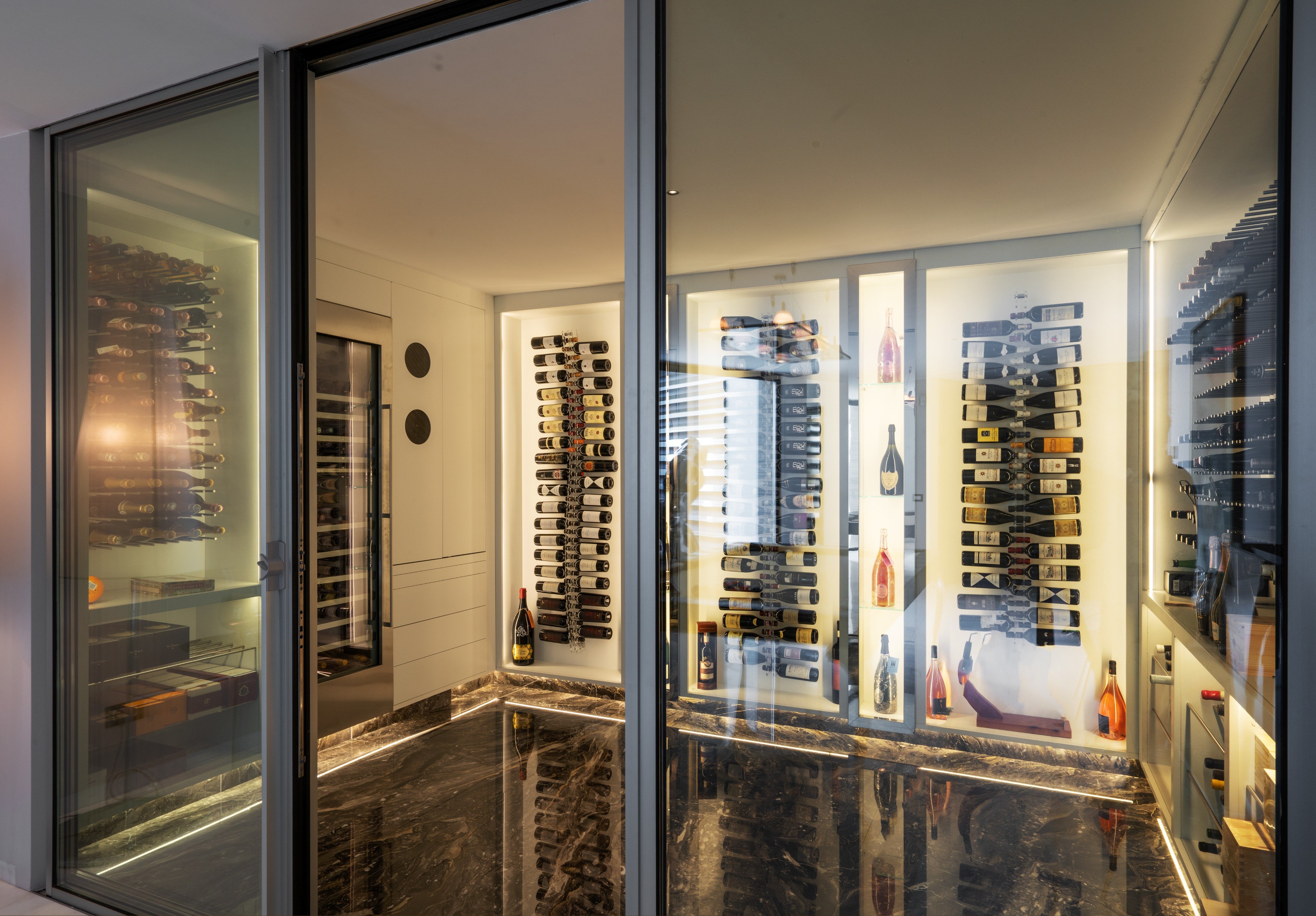 地中海风情 · 蒙特卡洛别墅 Villa Lea丨爱尔兰卡洛丨米兰 Massimo 和 Marco Donizelli 工作室-41