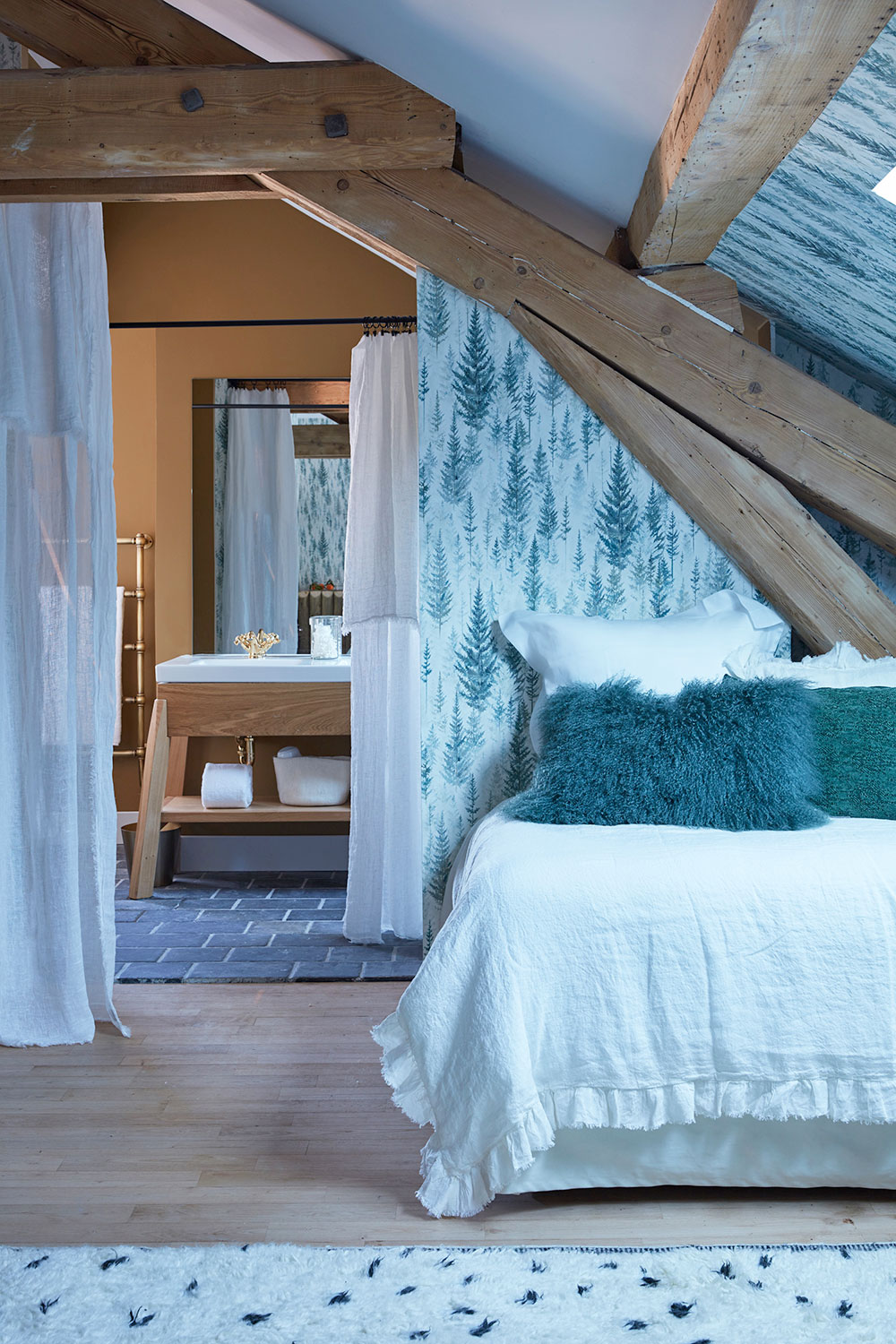 百年历史酒店，独特的山景设计-26