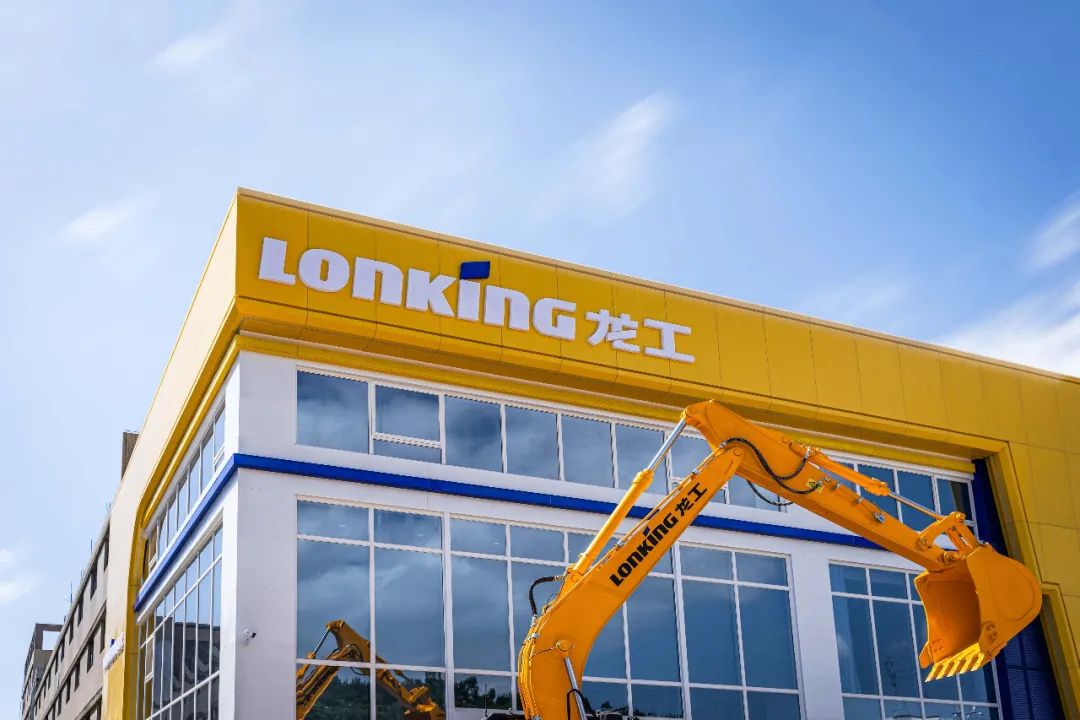 中国龙工·优加展厅 | 现代工业风融合红色文化-58