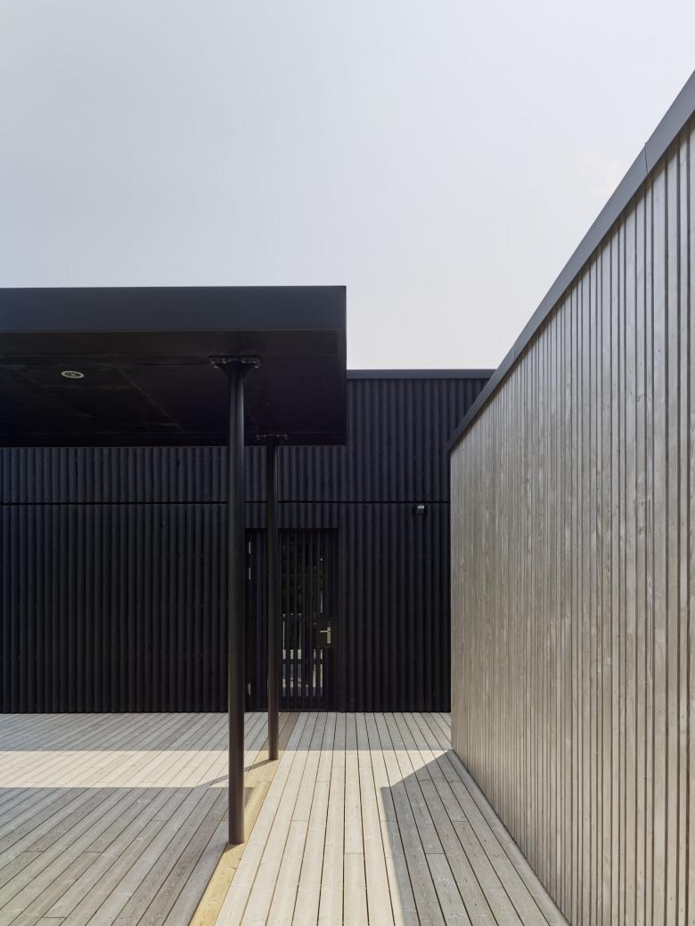 可持续移动多功能建筑丨卢森堡丨FAT Architects-10