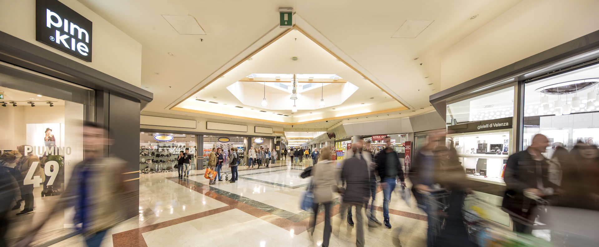 Le Fornaci 商业中心-17