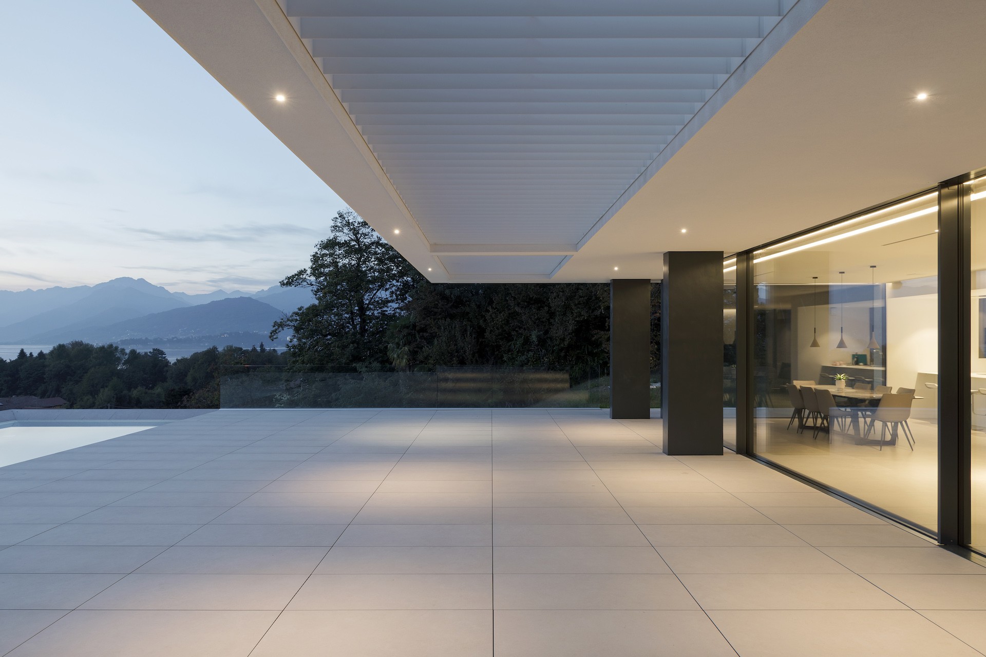 现代简约山坡别墅-28