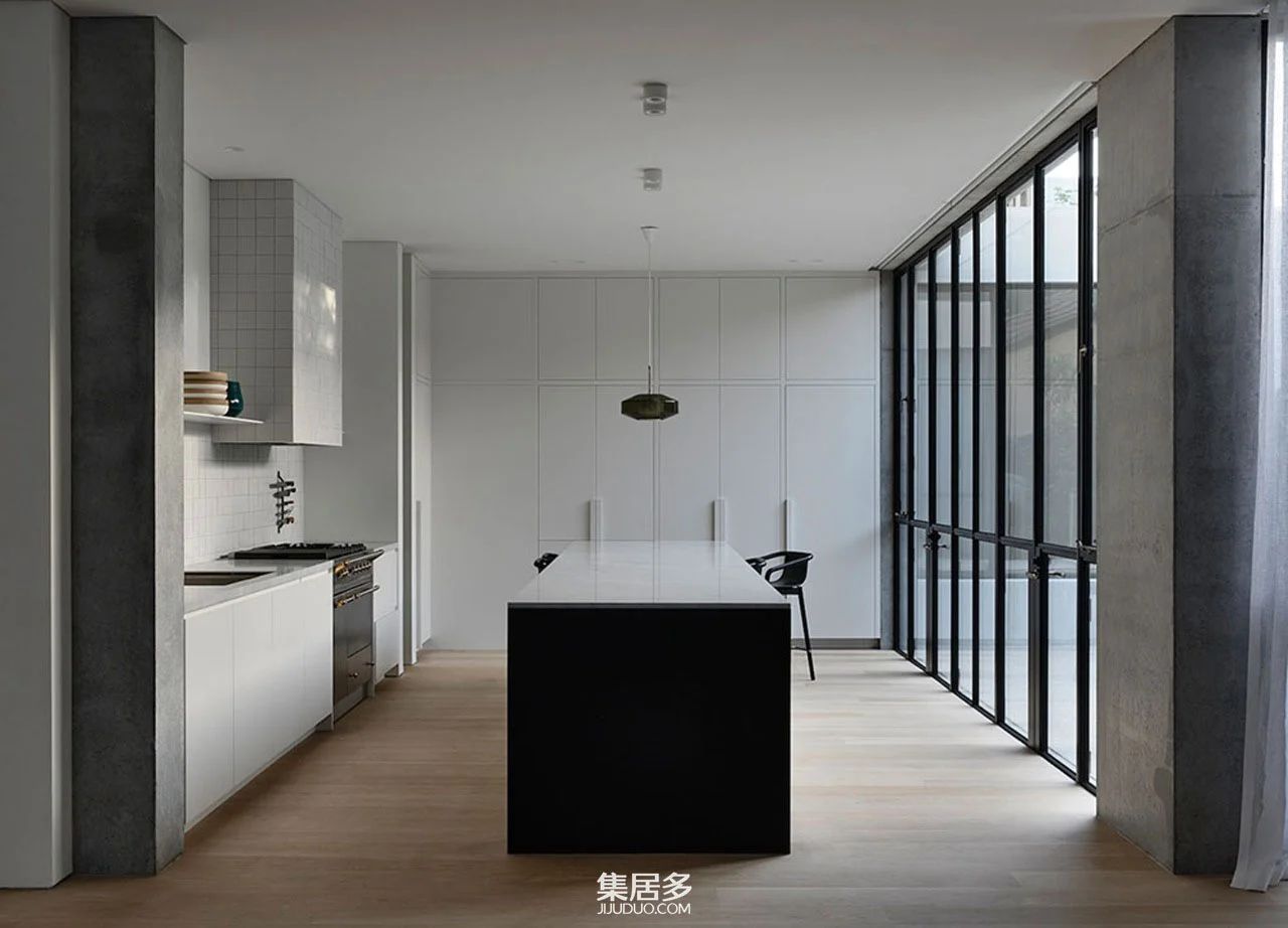 墨尔本现代家居：时尚与微妙色调的完美结合-9