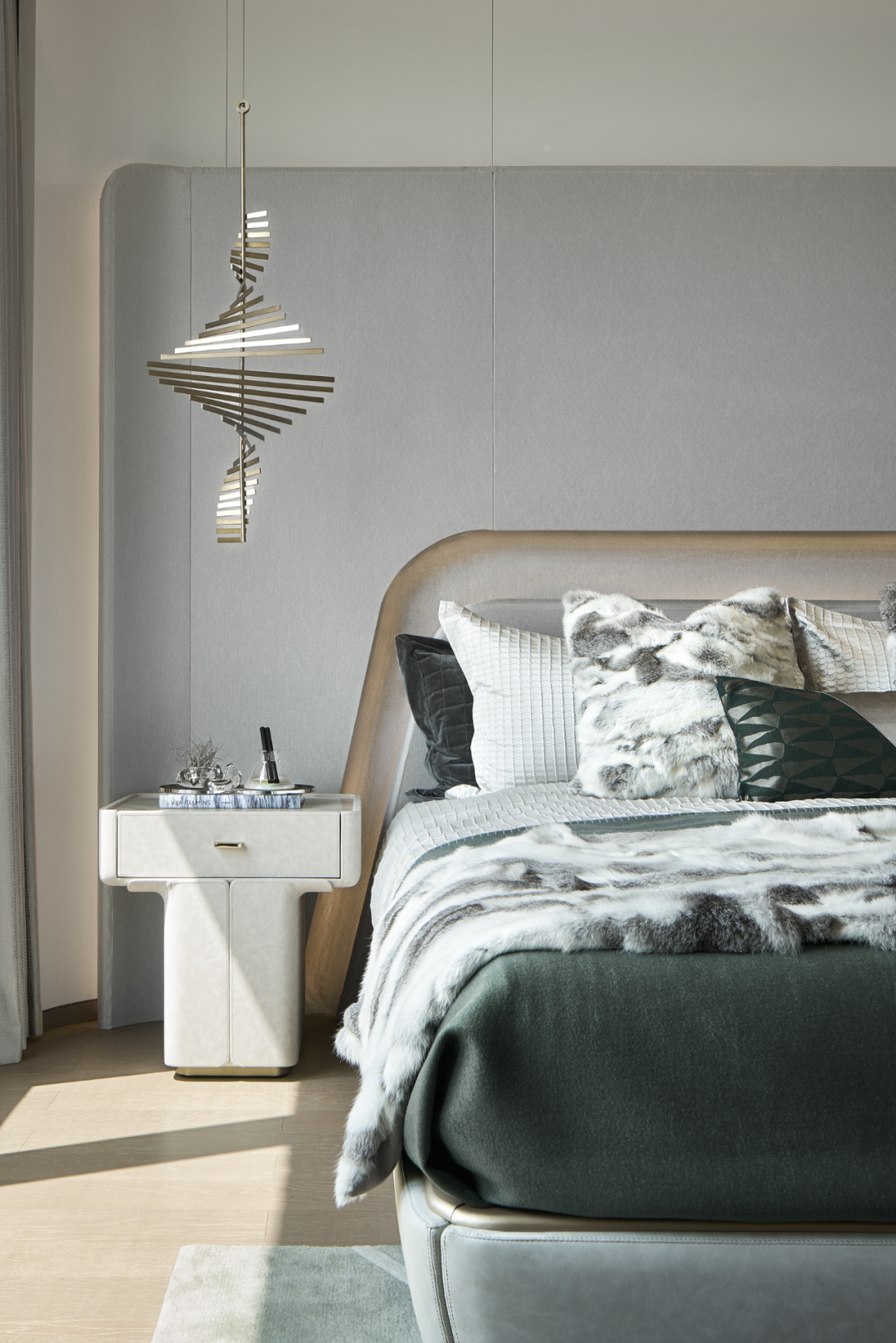 金茂（武汉）滨江金茂府245户型样板房丨中国武汉丨千墨设计-17