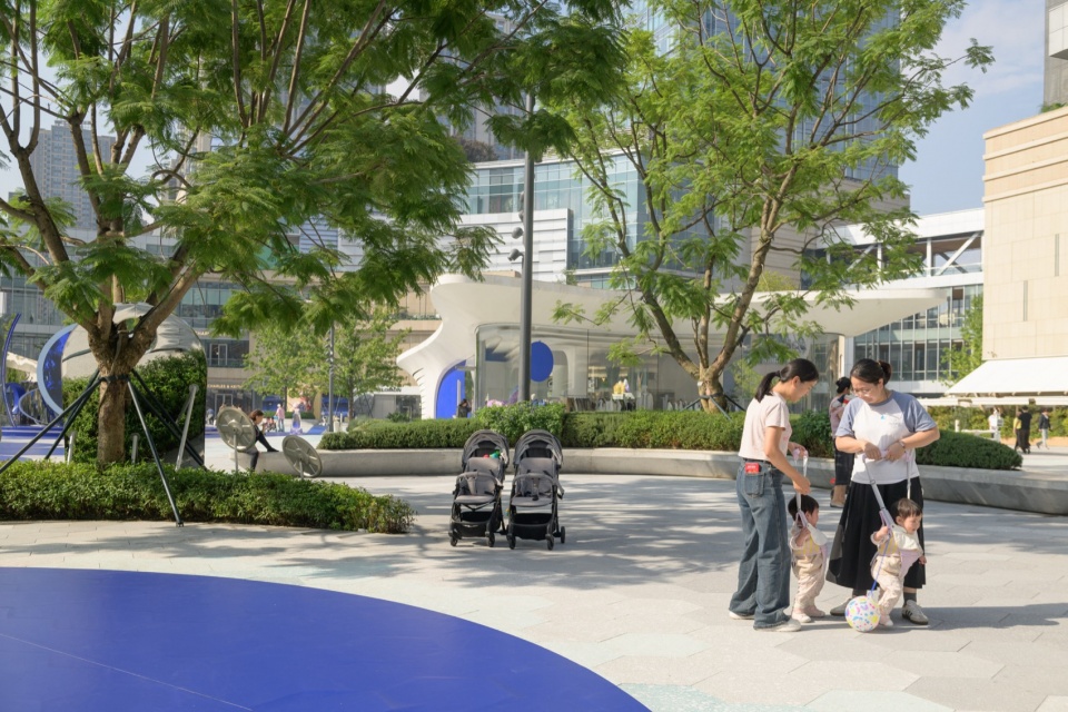 成都万象城公共广场改造设计丨中国成都丨扎哈·哈迪德建筑事务所,FLO景观设计事务所等-123