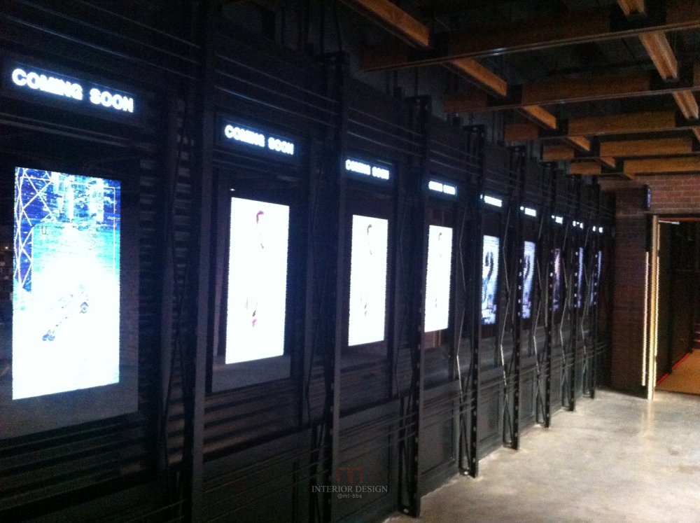 北京 CGV 将台路店港式影院设计风-19