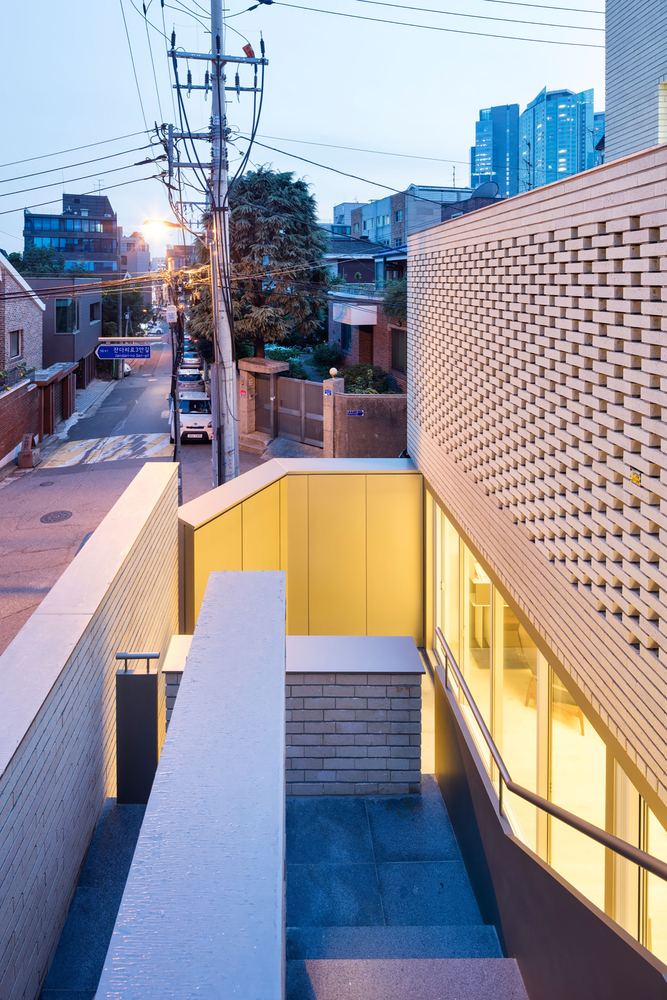 韩国昭格洞翻修住宅——现代简约之美-12