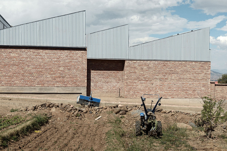 Agricultural School Bella Vista CODE-1