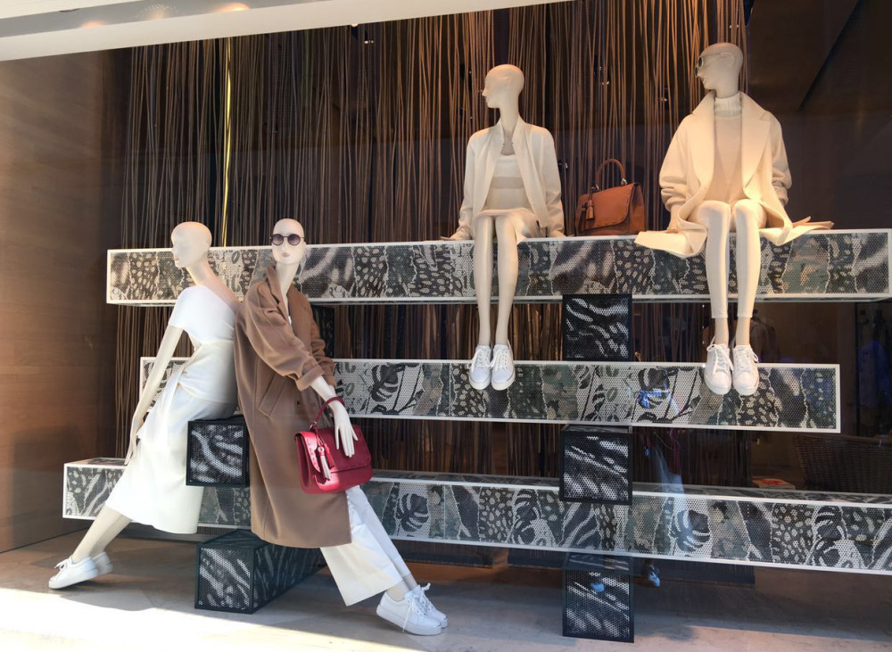 欧洲街头创意橱窗-27