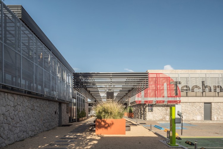 Technology HUB  HADVD Arquitectos-13