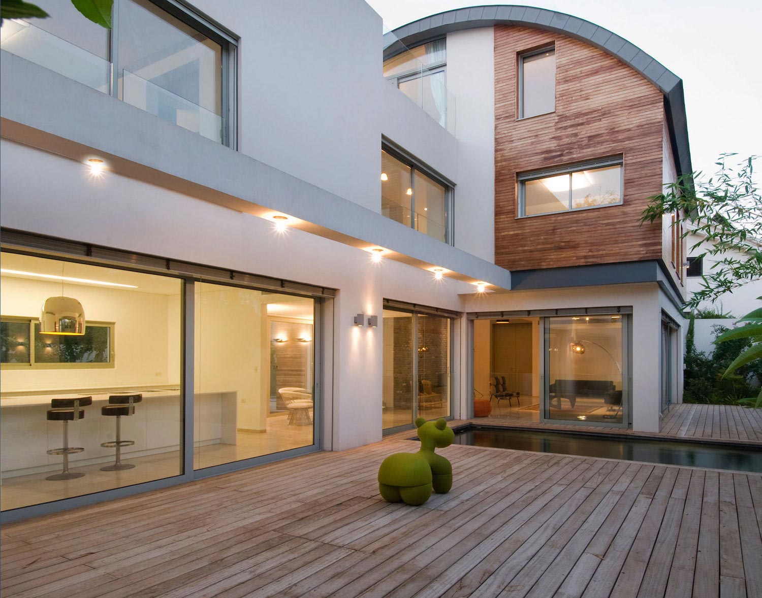 以色列拉马特哈沙龙区的半透明住宅设计-27