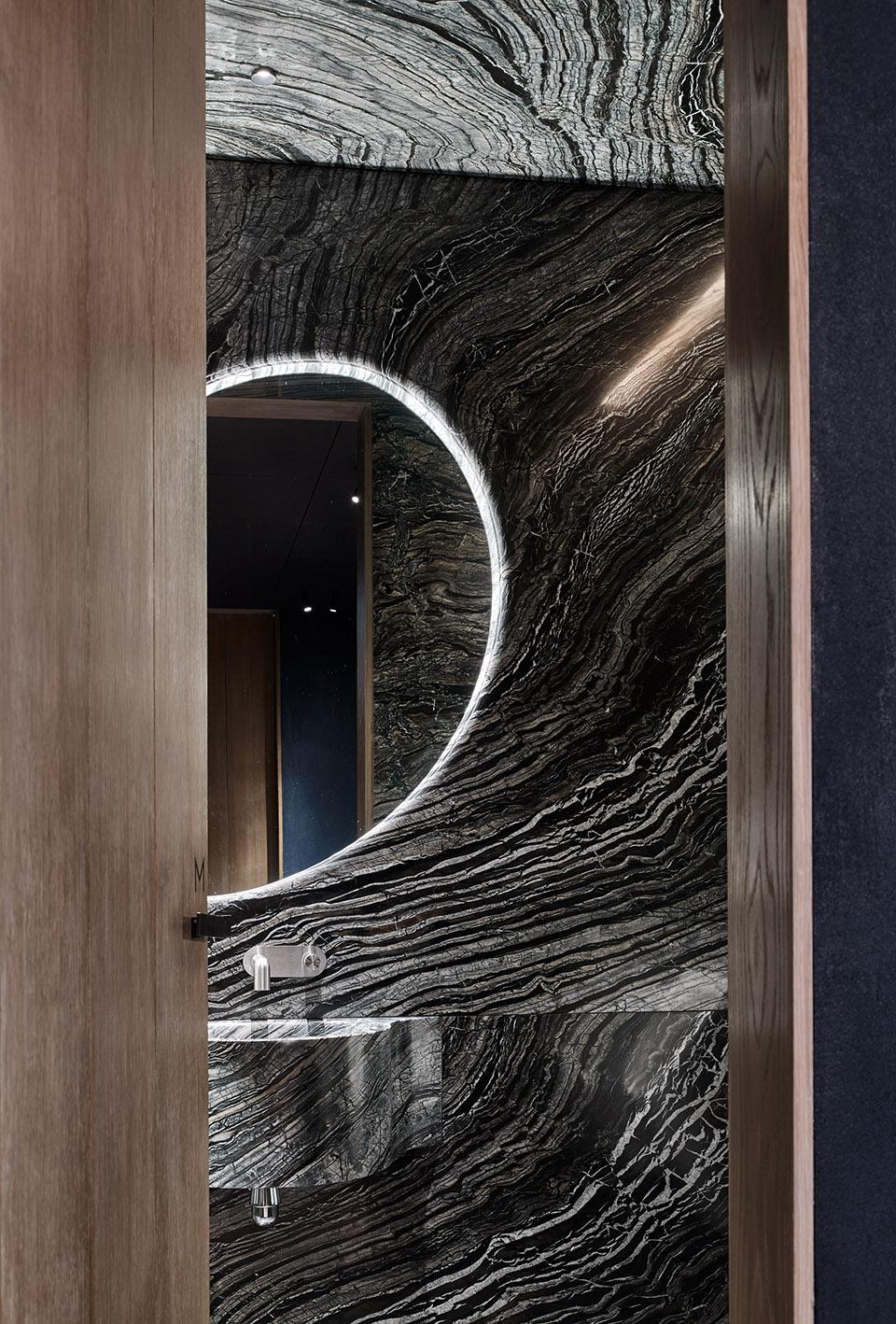 天花仿佛要滴下来啦 & 身处伦敦的高雅意大利有机餐厅Fucina  / AMA-41