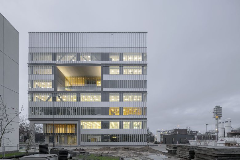  » Marie Curie building by Proof of the sum-13