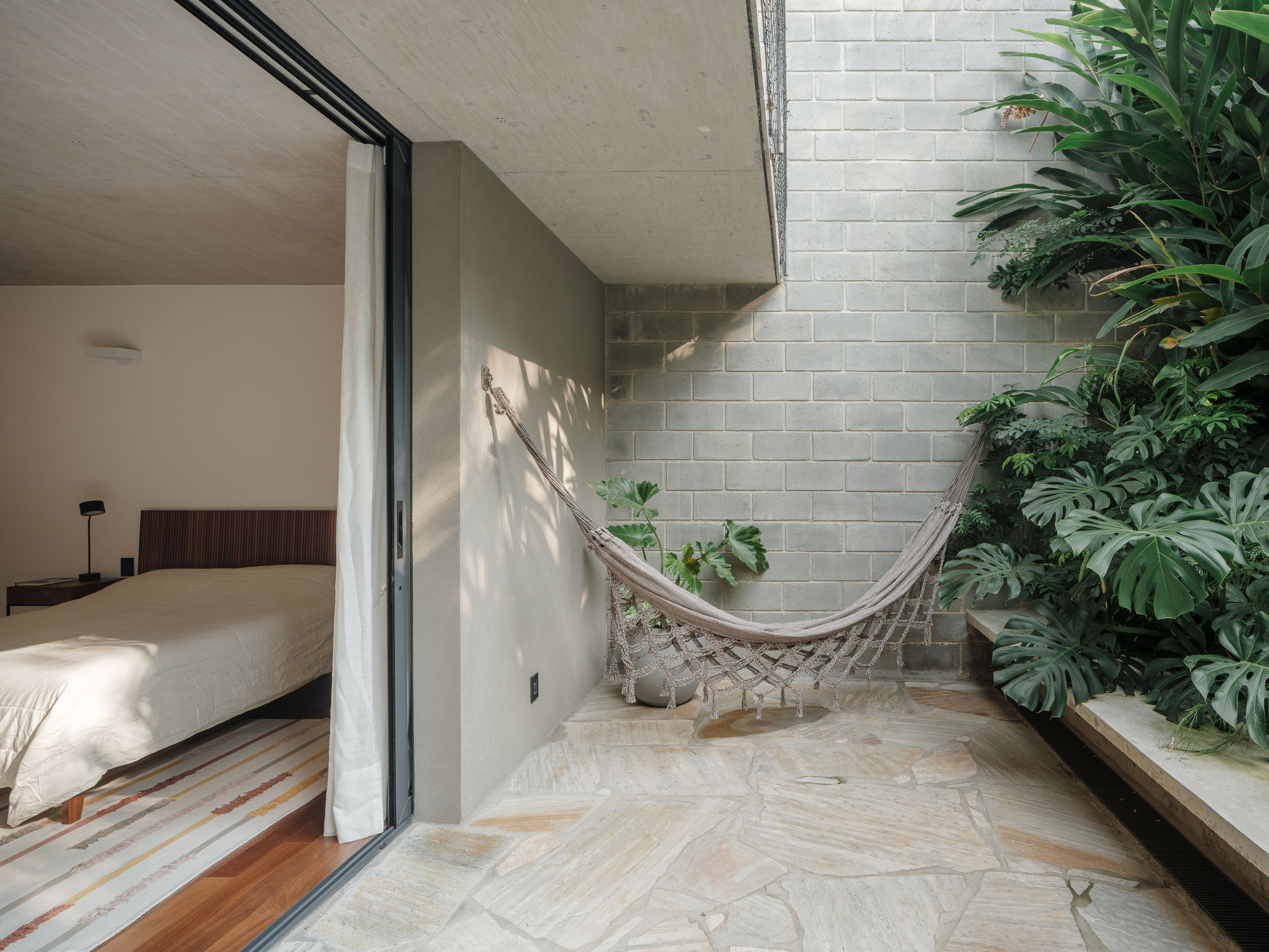 莫伦比宅邸丨巴西圣保罗丨Terra e Tuma Arquitetos Associados-23