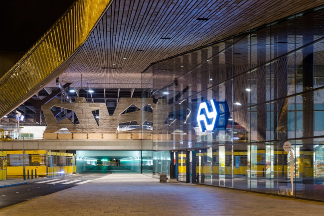 Rotterdam Centraal Station（鹿特丹中央车站）丨荷兰鹿特丹-45