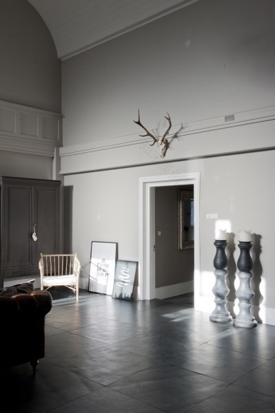 居住于一座前教堂-18