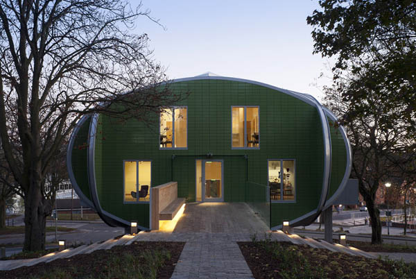 Maggie’s Center（“椭圆建筑”）丨英国诺丁汉丨英国CZWG Architects建筑工作室-3