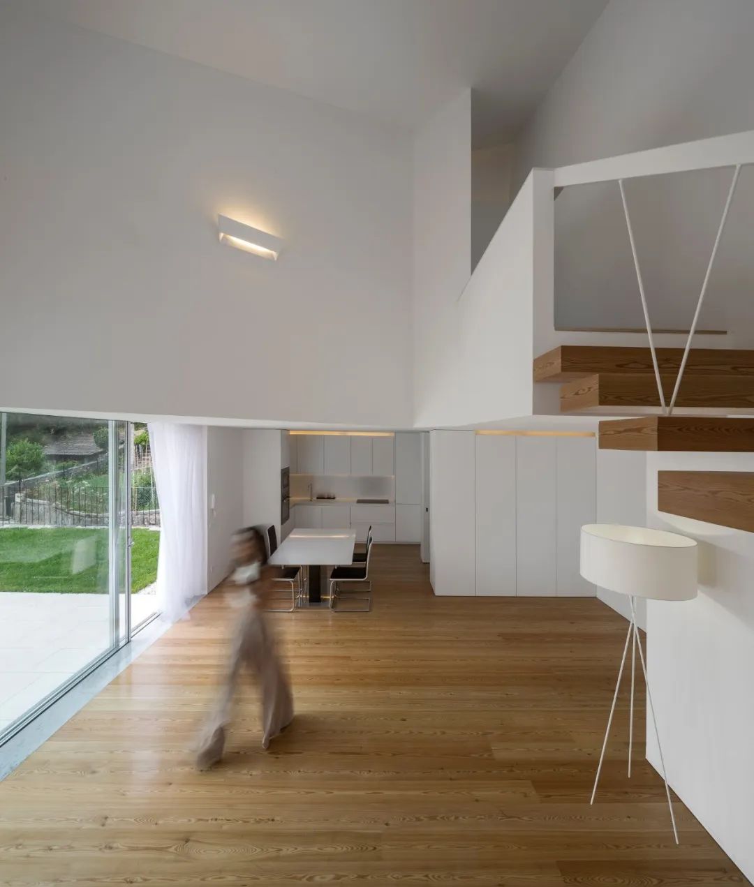 埃斯托里尔别墅丨葡萄牙丨Rui Vieira Oliveira architect-34