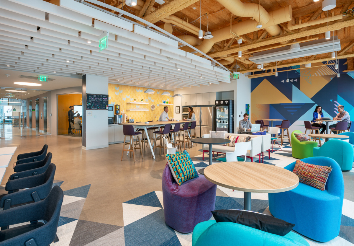 科技巨头 PTC 全球总部，创新互动的办公空间-19