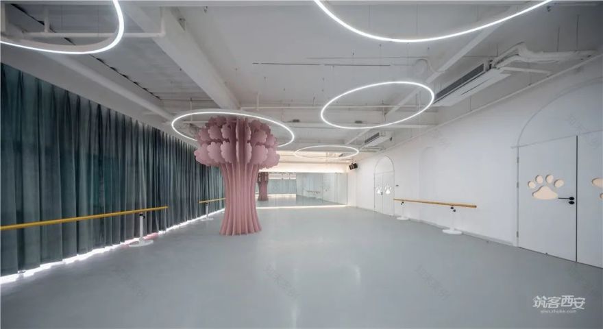 国娇艺术中心丨中国西安丨徐任芳,张佳奇-33