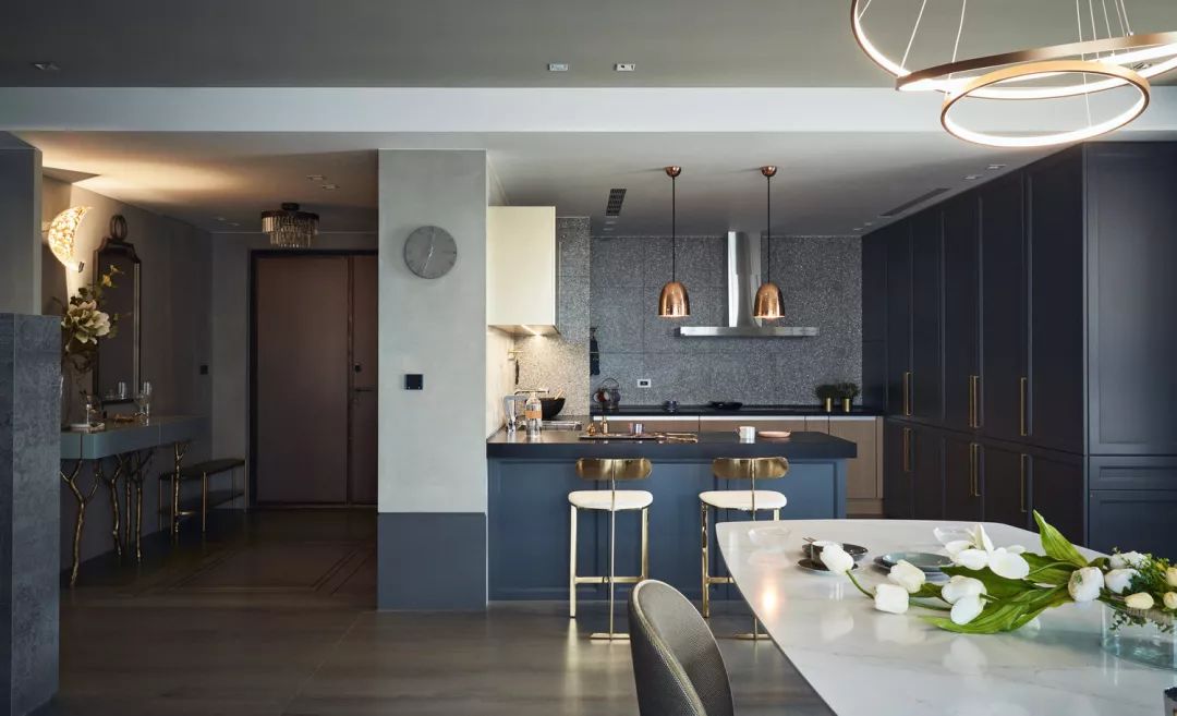 高雄 173 平米毛胚屋，牙医师夫妻的鎏金岁月家居-19