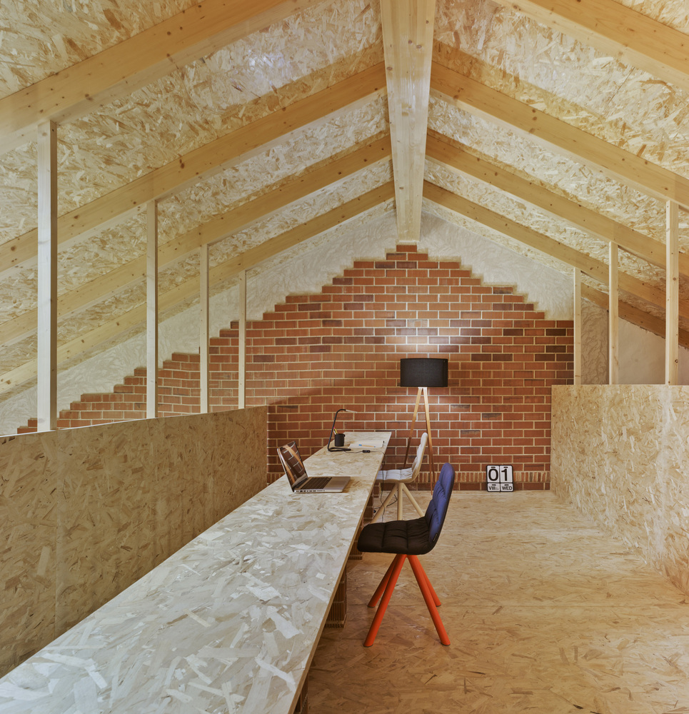 回归小尺度 | 西班牙 Novelda 的 Mac House-10