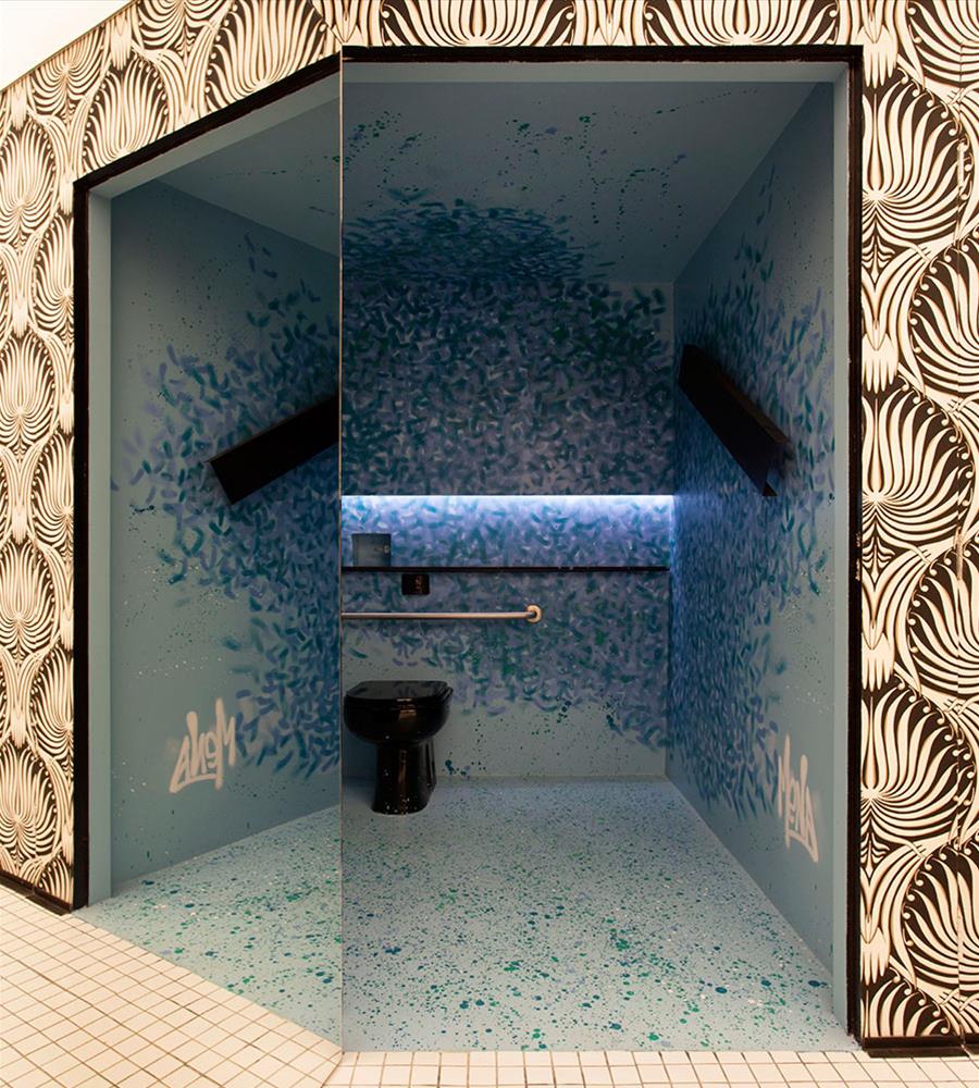 厕所不分性别-11